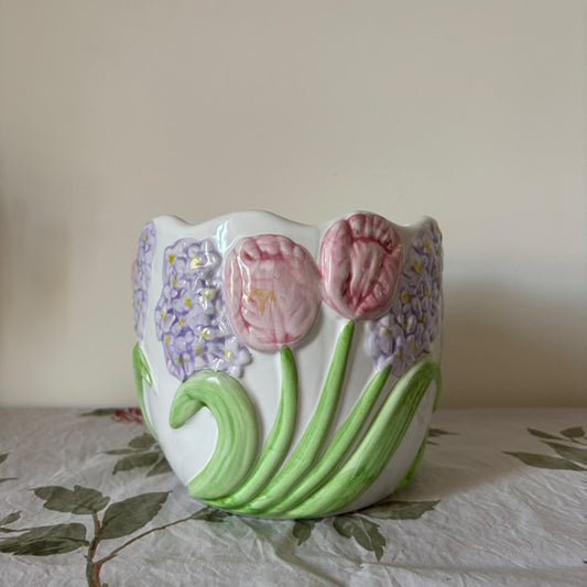 Cache pot en barbotine vintage