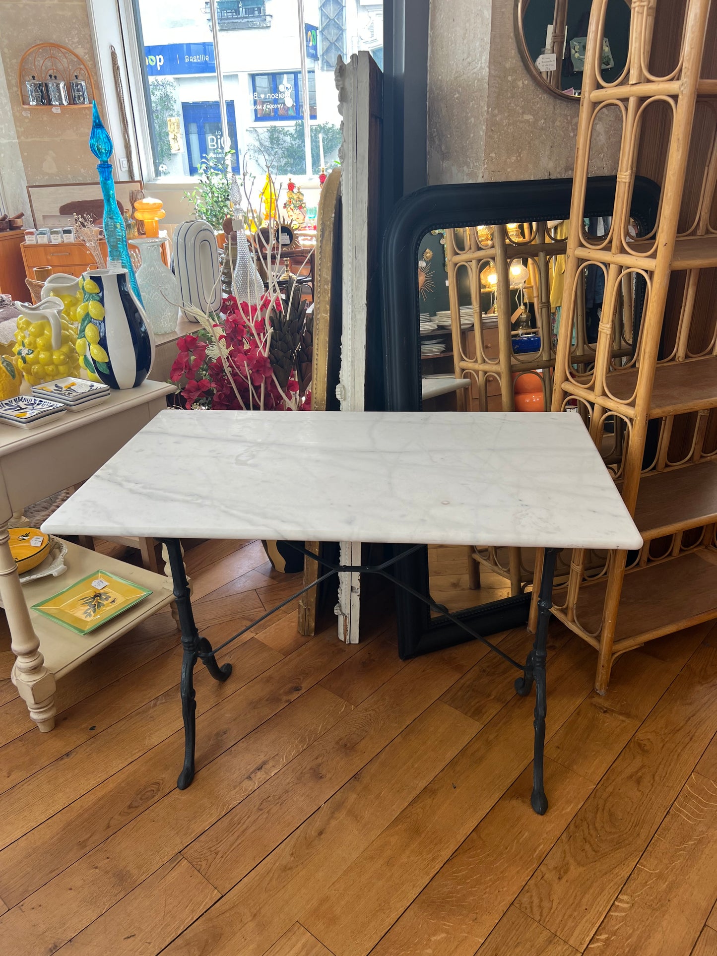 Table bistrot marbre vintage