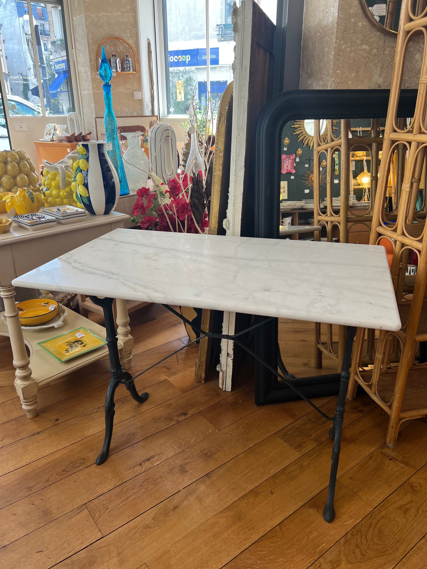 Table bistrot marbre vintage