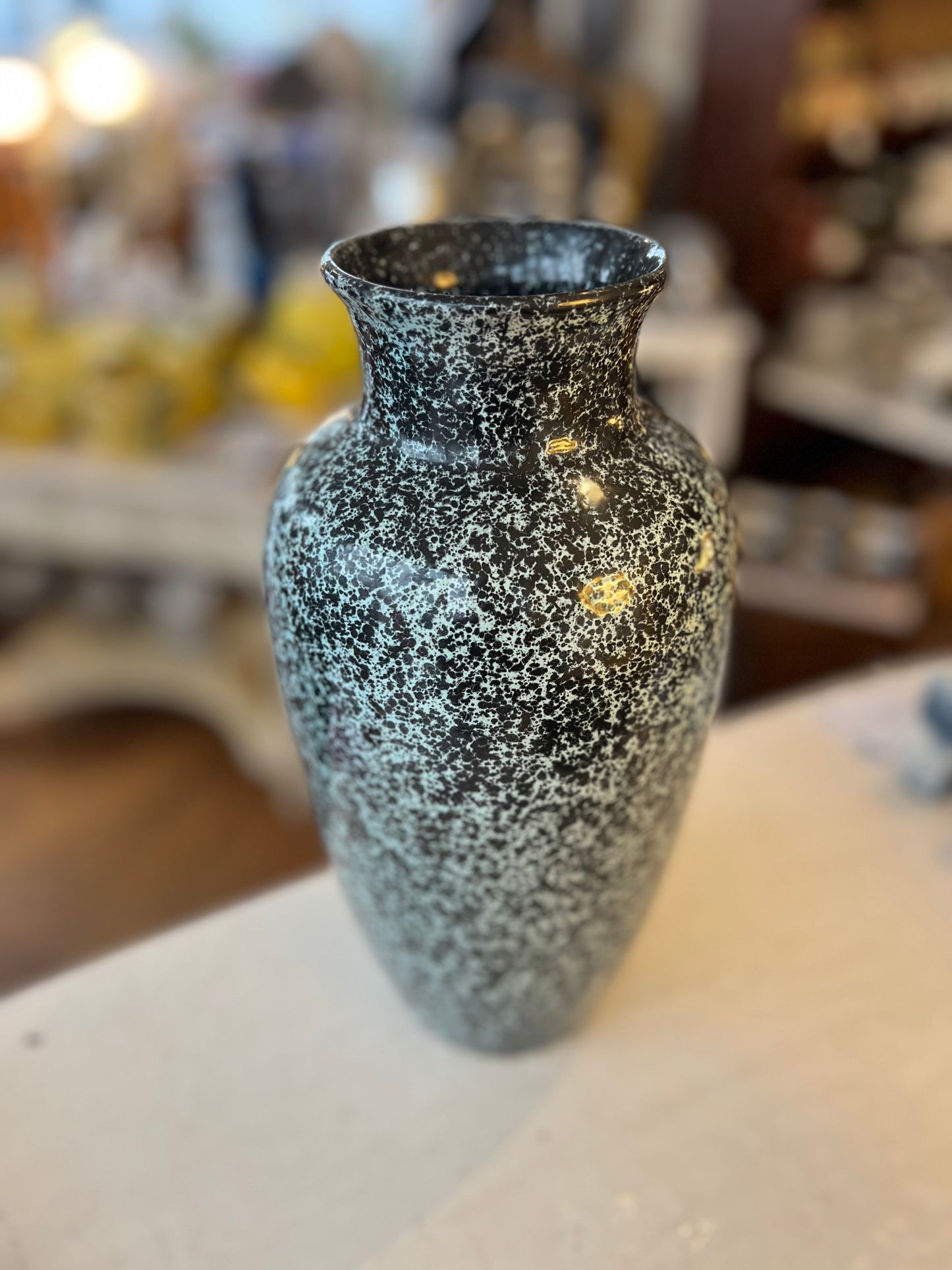 Vase moucheté vintage