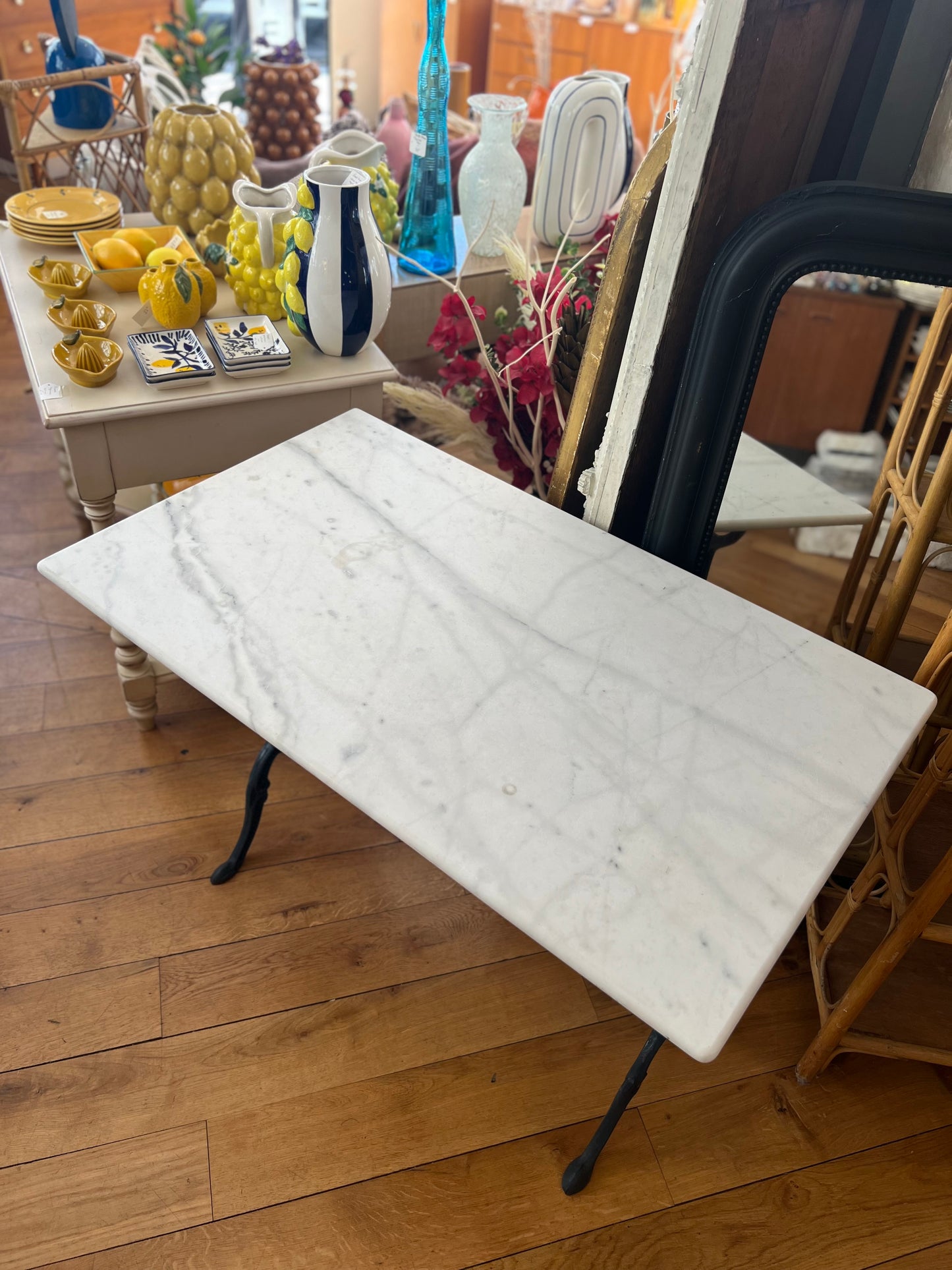 Table bistrot marbre vintage