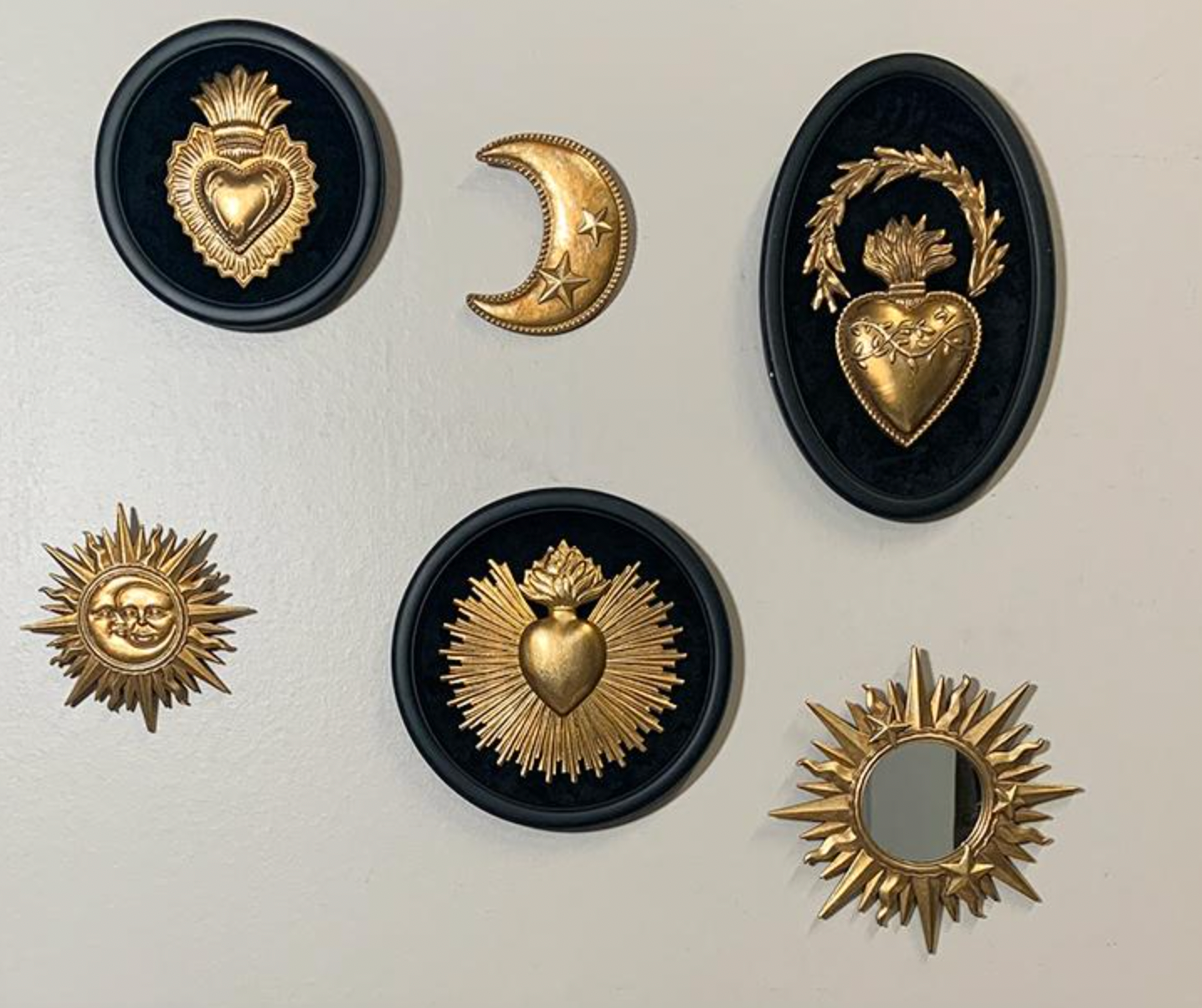 Déco murale velours ex-voto noir et doré 19x29cm