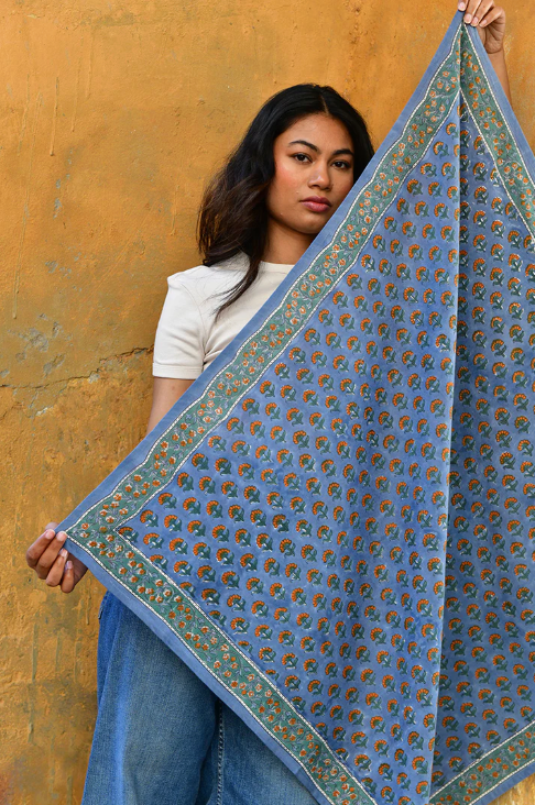 Grand foulard SÉLÉNÉ Bleu horizon - Byzantine