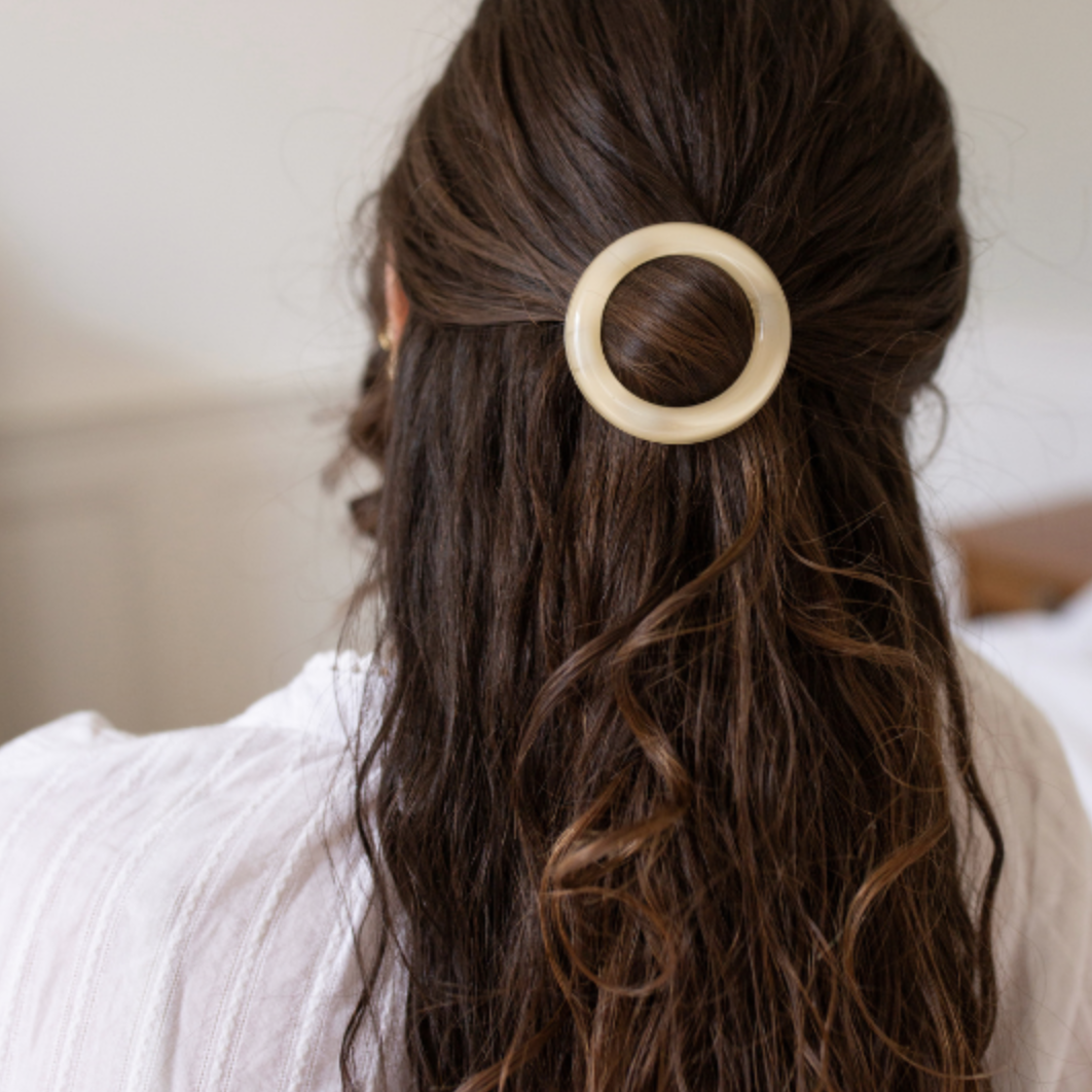Barrette ronde ivoire