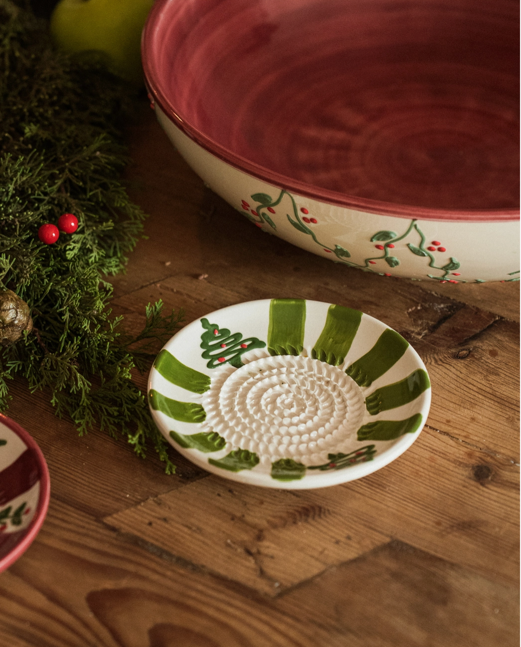 Petite assiette râpe à ail en céramique / Sapin