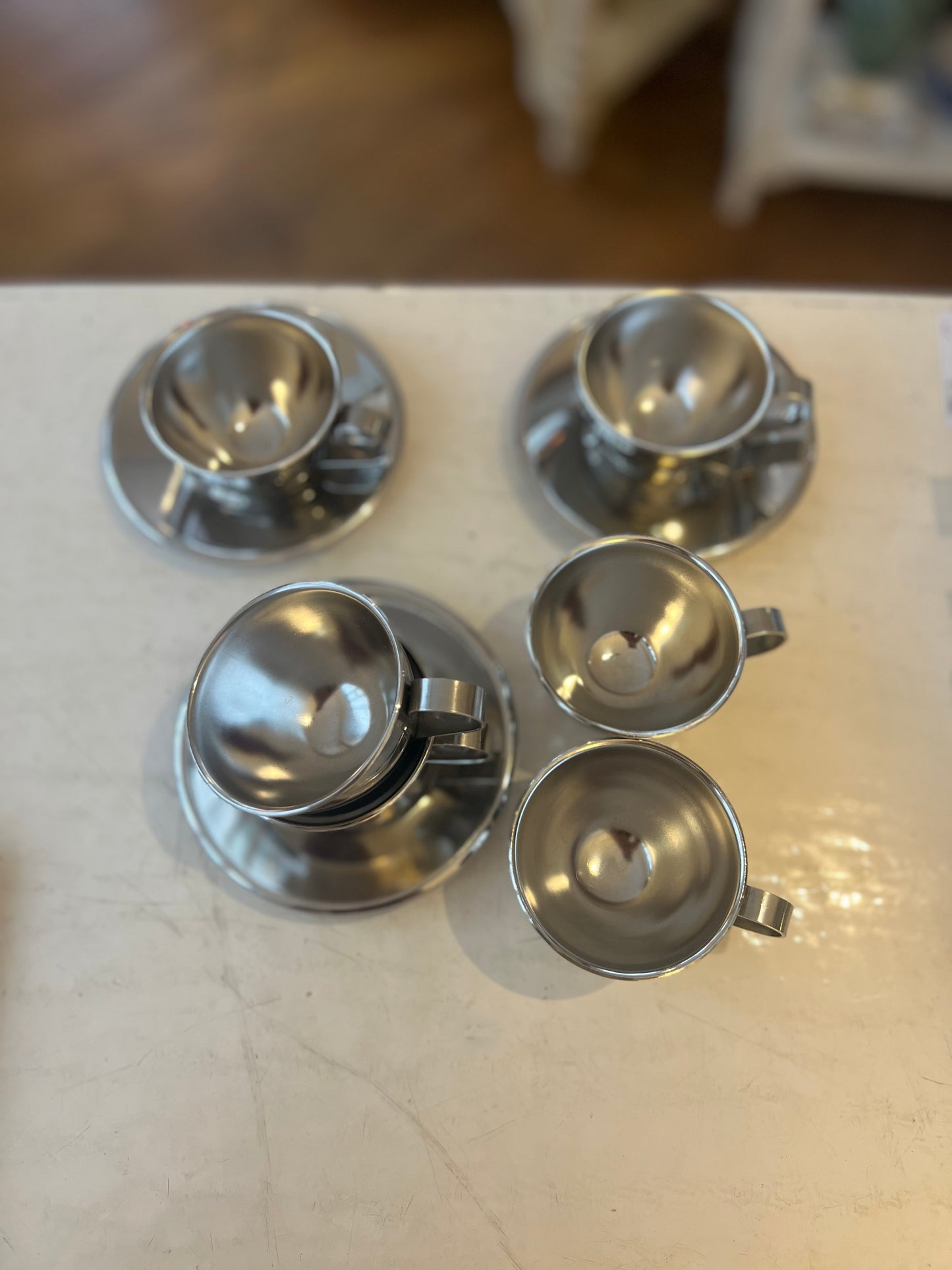 Tasses inox vintage