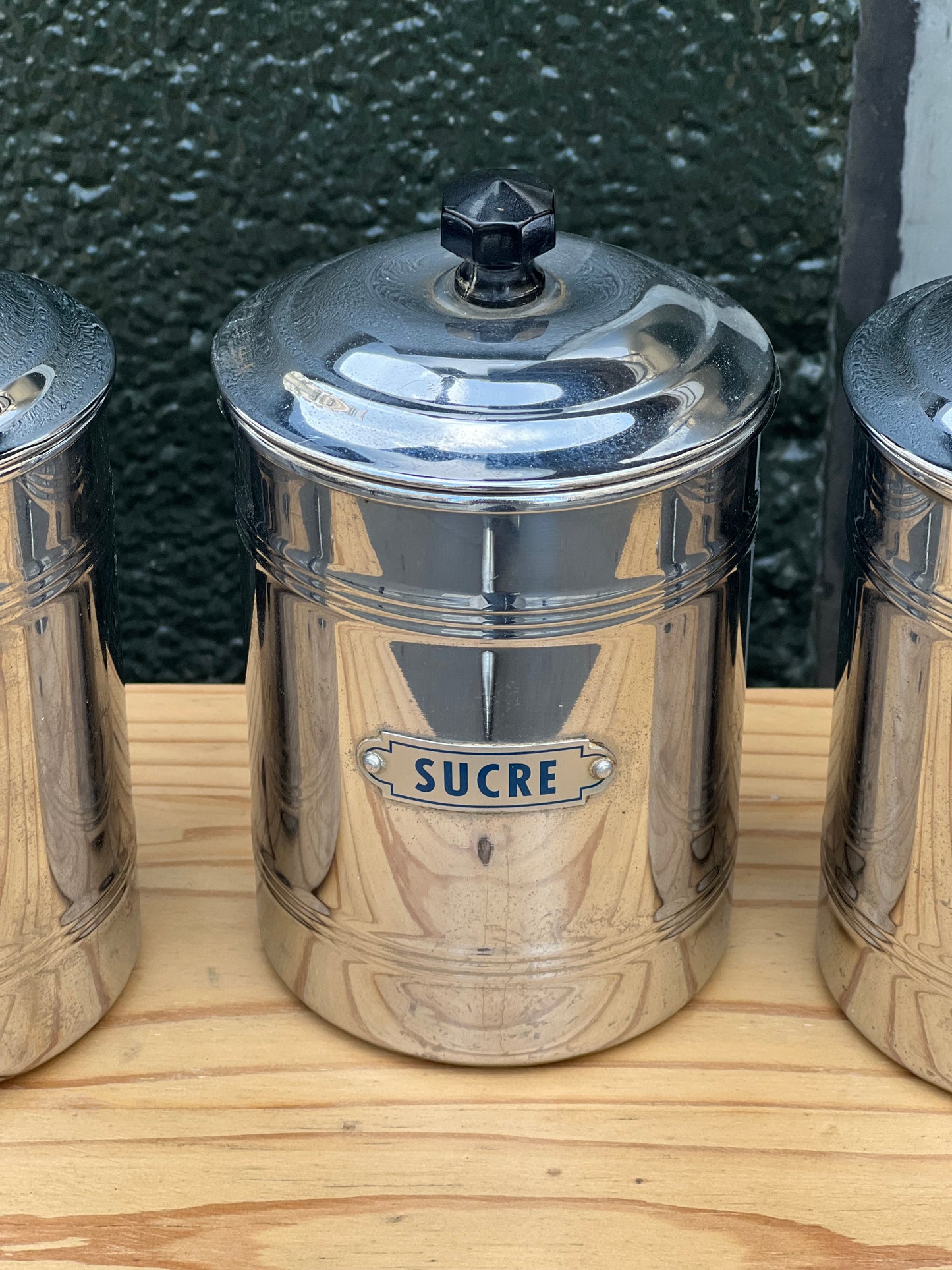 Boîtes de cuisine vintage en inox