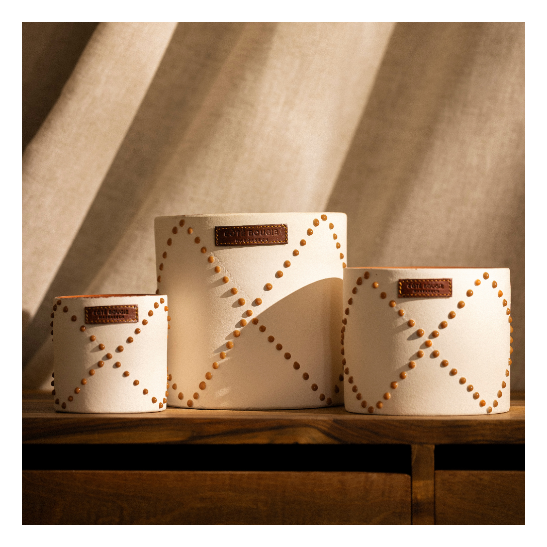 Bougie NOMAD TERRA senteur datte Taille S