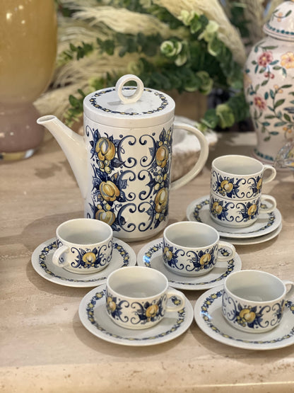 Lot théière et tasses Villeroy et Boch