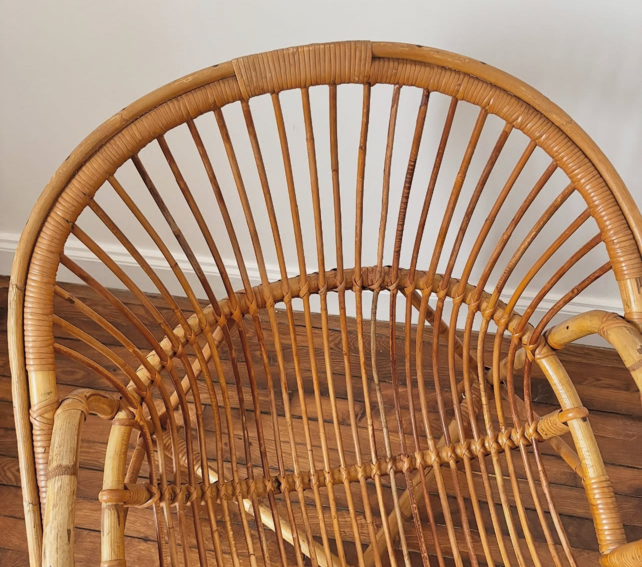 Fauteuil en rotin vintage