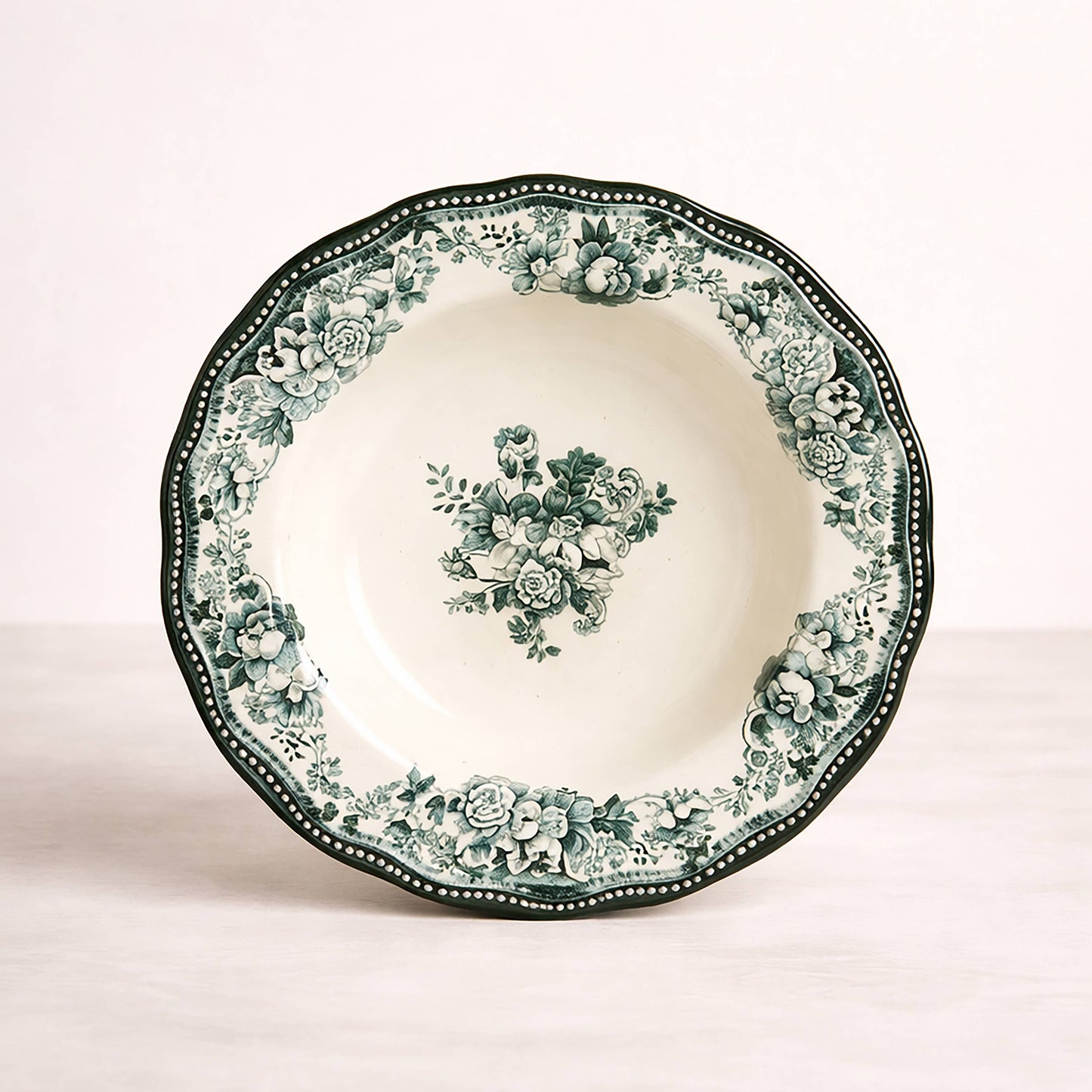 Assiette creuse 22cm en porcelaine verte FAUSTINE