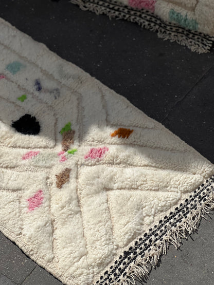 Tapis berbère 113x54cm - descente de lit
