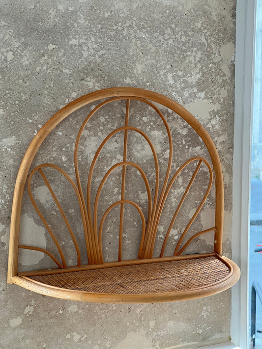 Étagère en rotin vintage