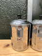 Boîtes de cuisine vintage en inox