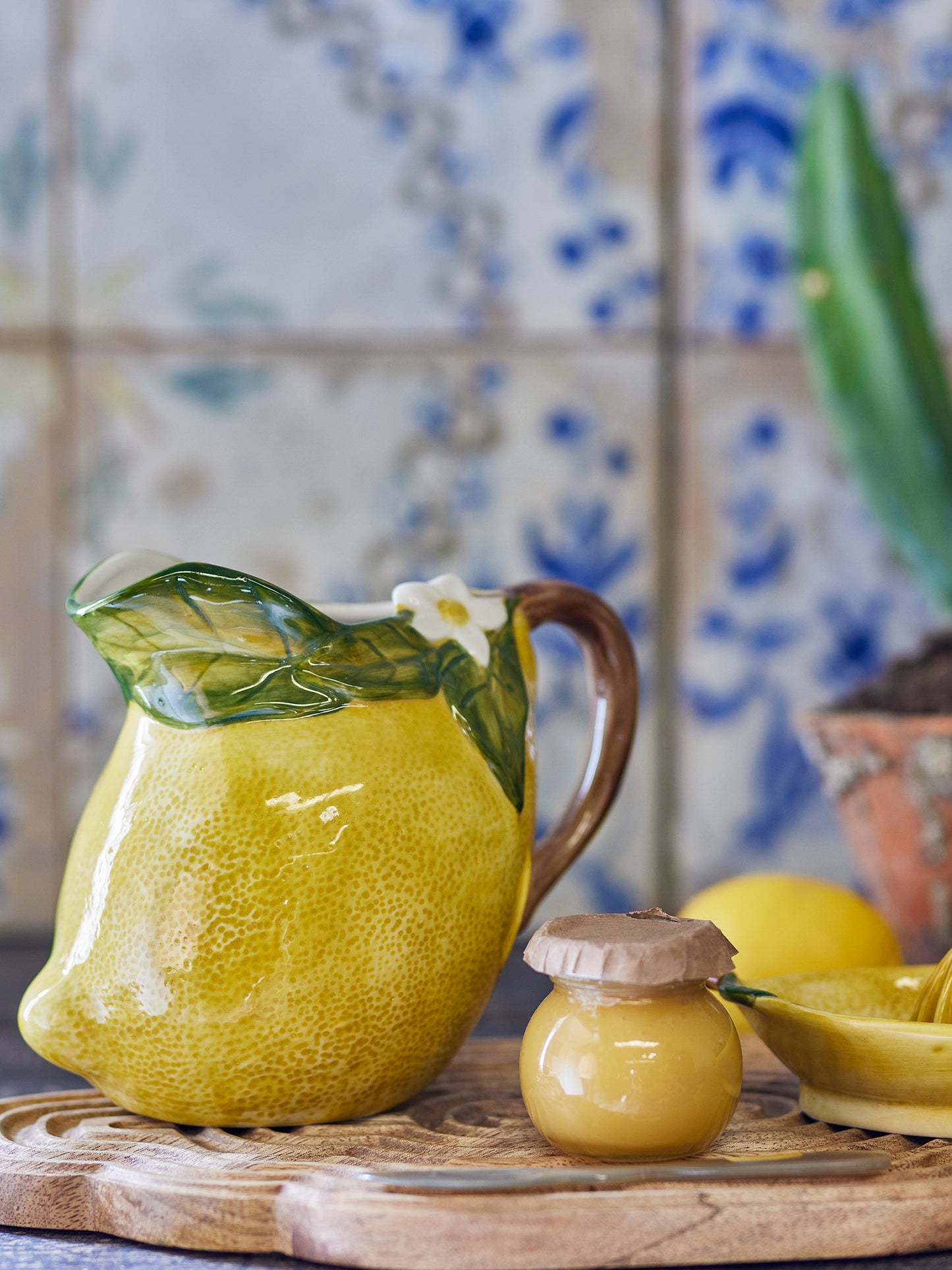 Pichet jaune citron barbotine