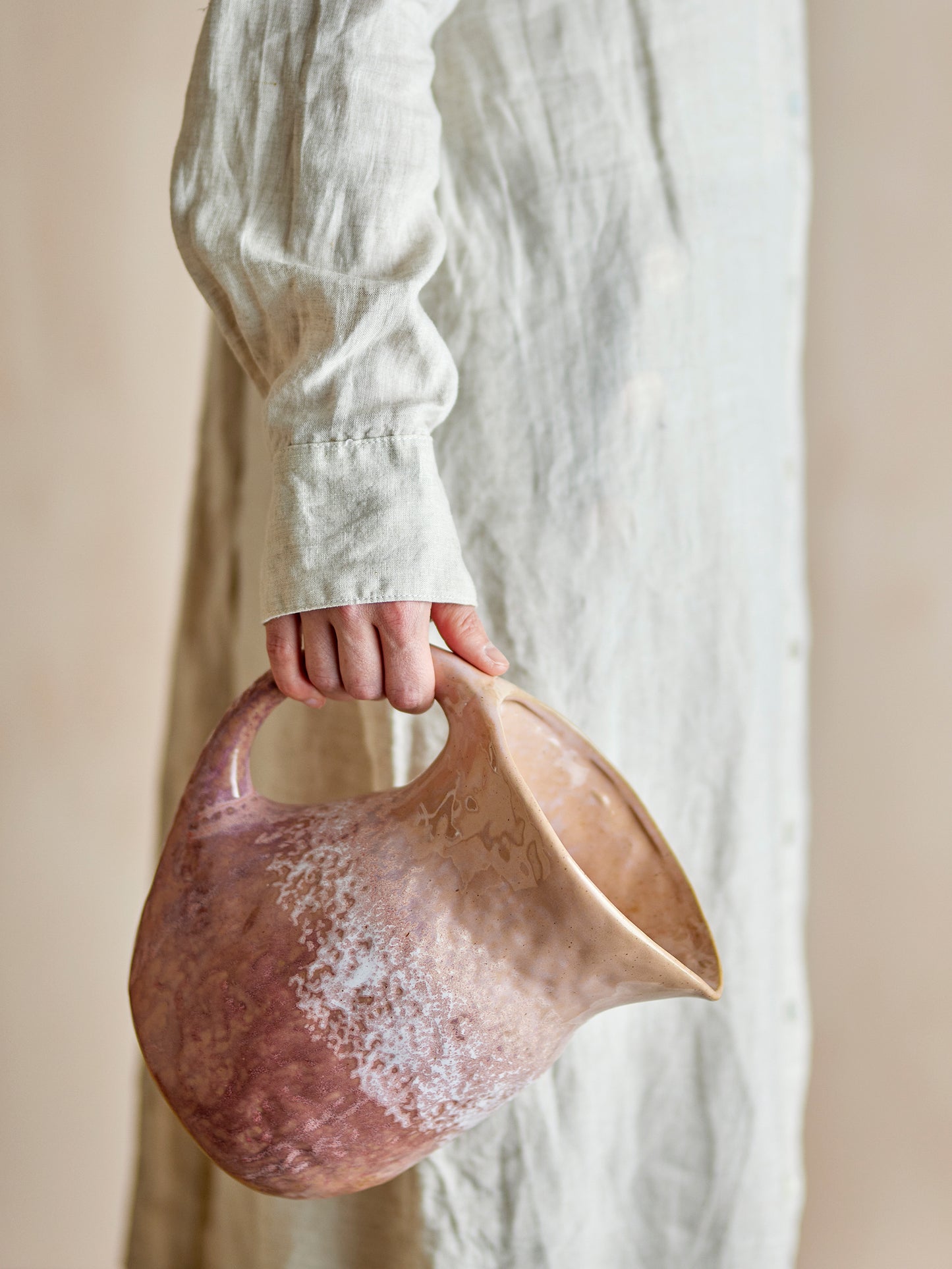 Pichet Darlene, Rose, Grès