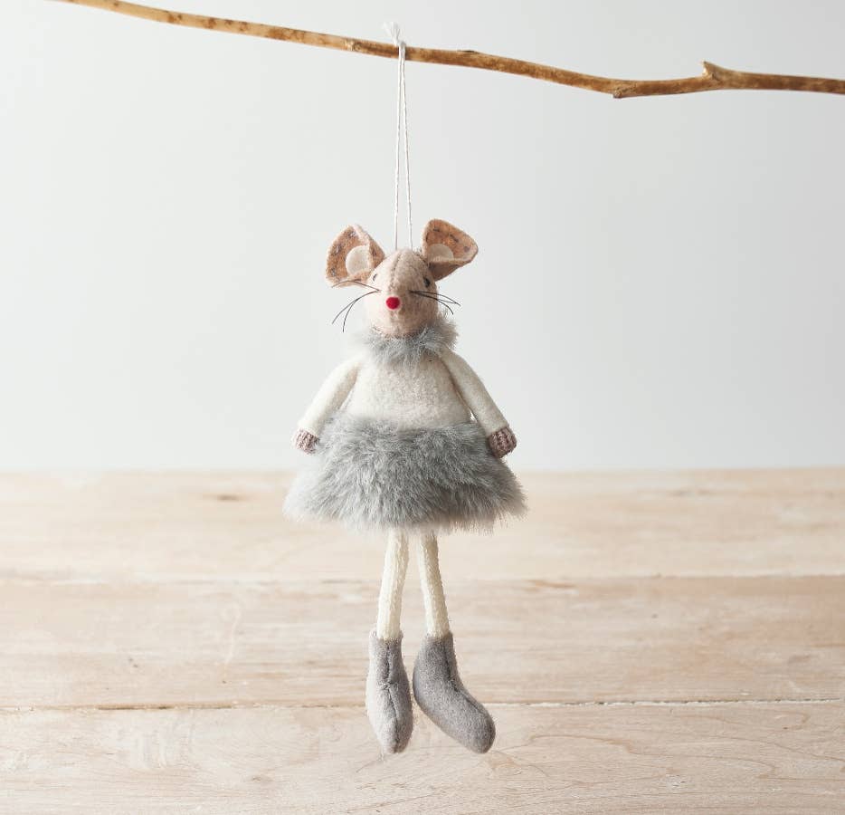 Souris en tissu suspendue dans une robe grise moelleuse, 18 cm
