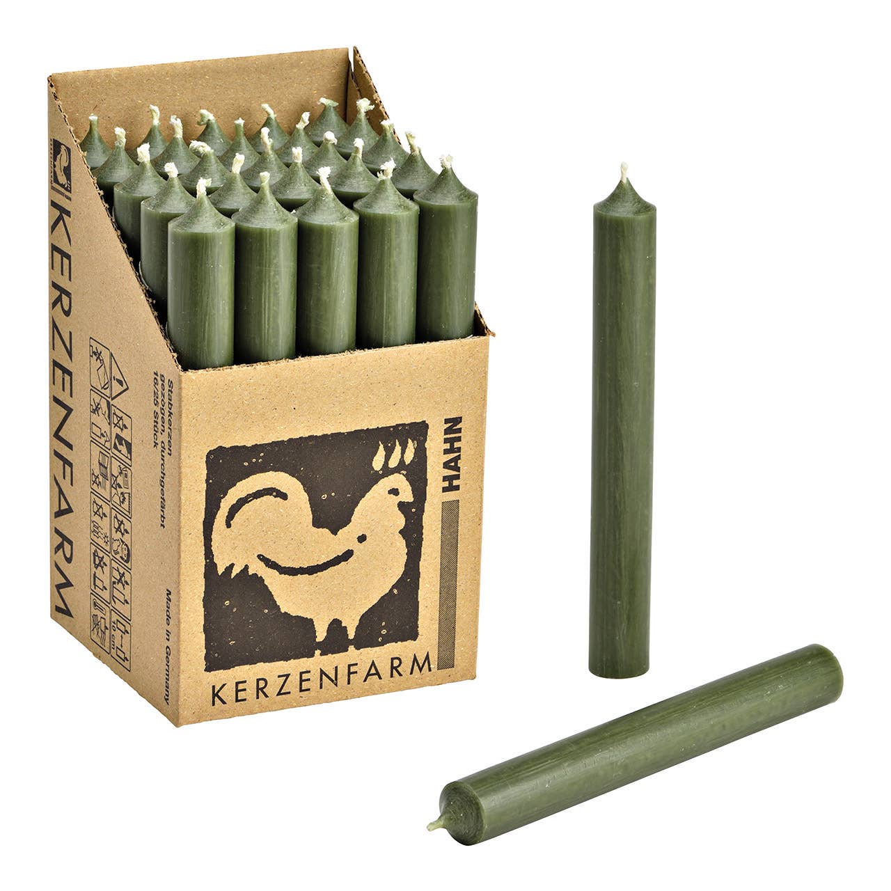 Bougie conique vert pin teintée dans la masse Ø 2x18 cm Durée de combustion env. 8 heures.