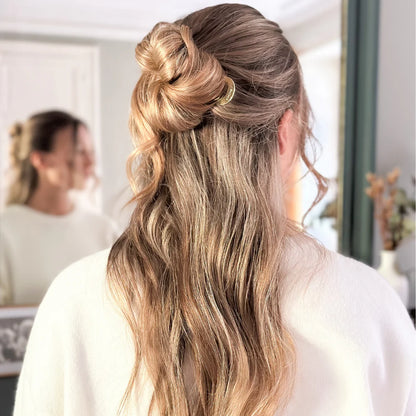Pic à chignon doré