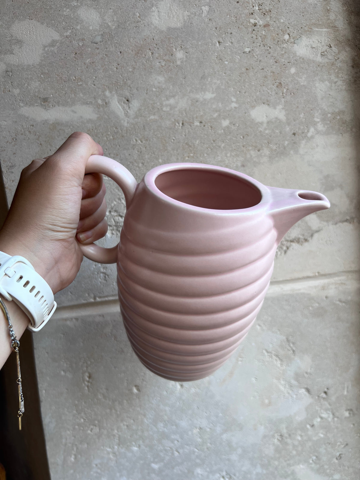 Pichet rose vintage