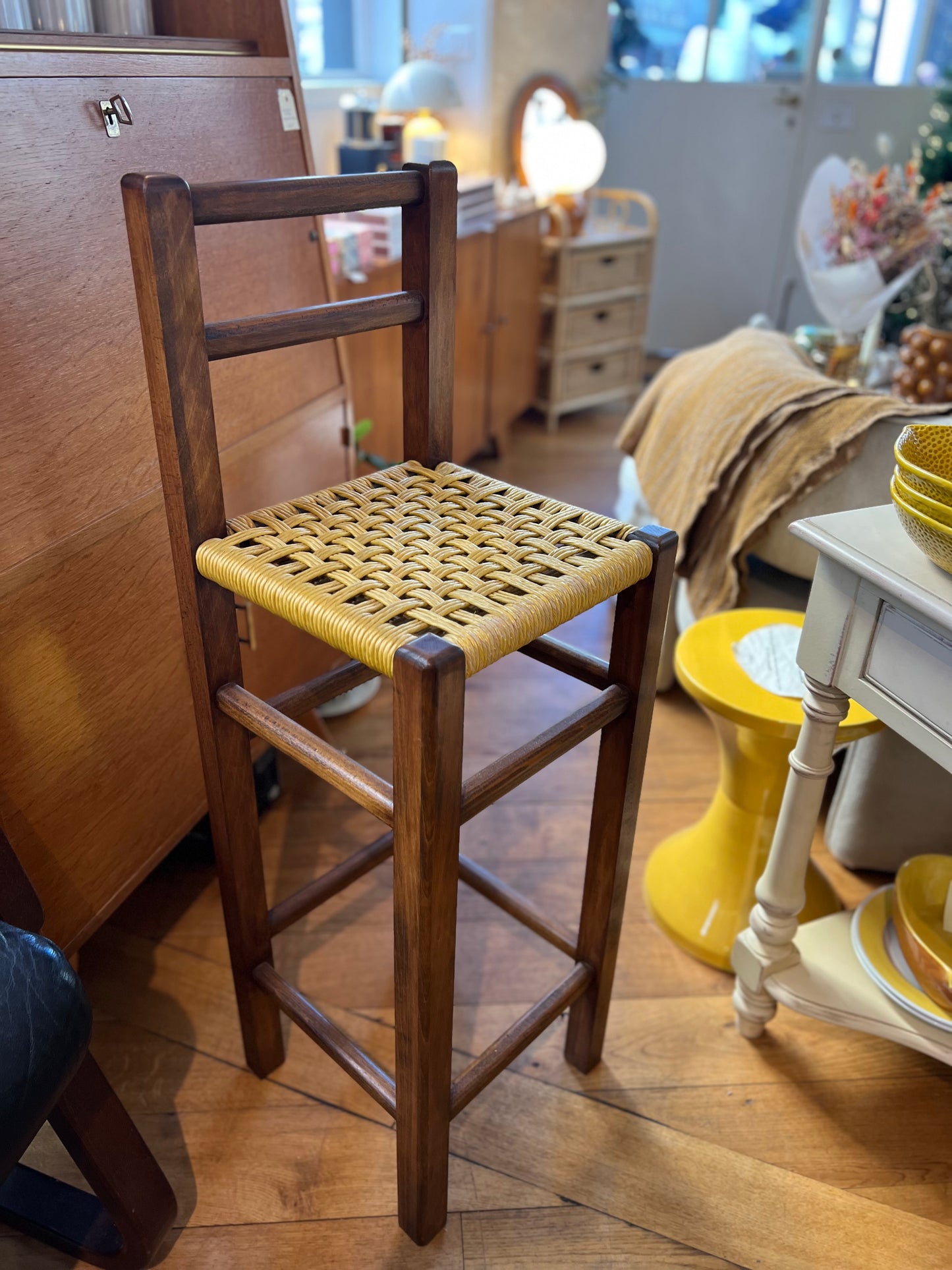 Chaise haute bois et ficelle - vintage