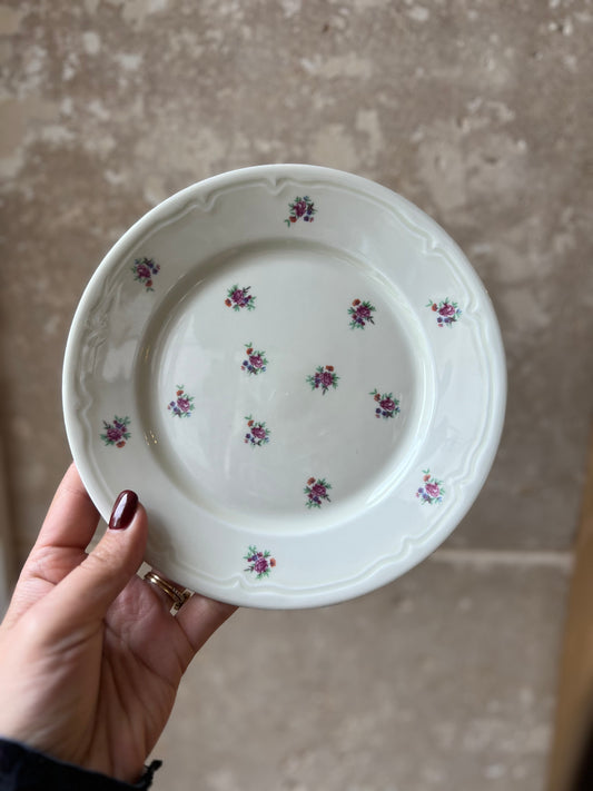 Assiettes à dessert vintage porcelaine petites fleurs