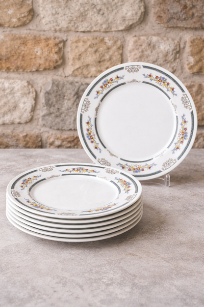 Assiettes porcelaine florales vintage