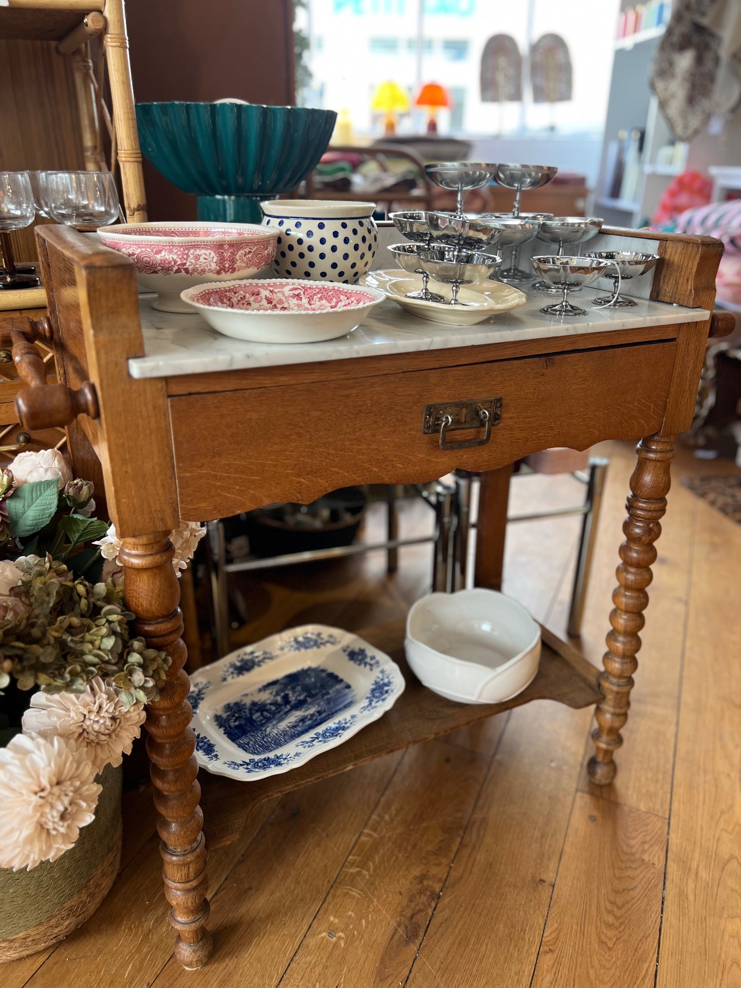 Meuble bois et marbre vintage