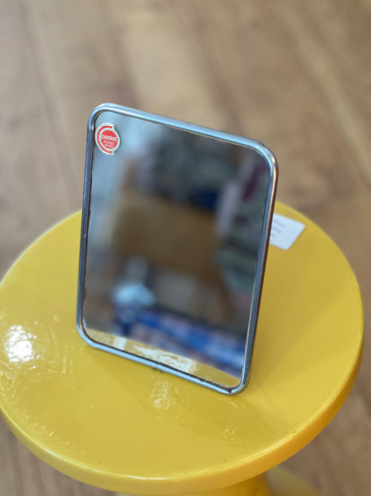 Miroir chromé vintage à poser