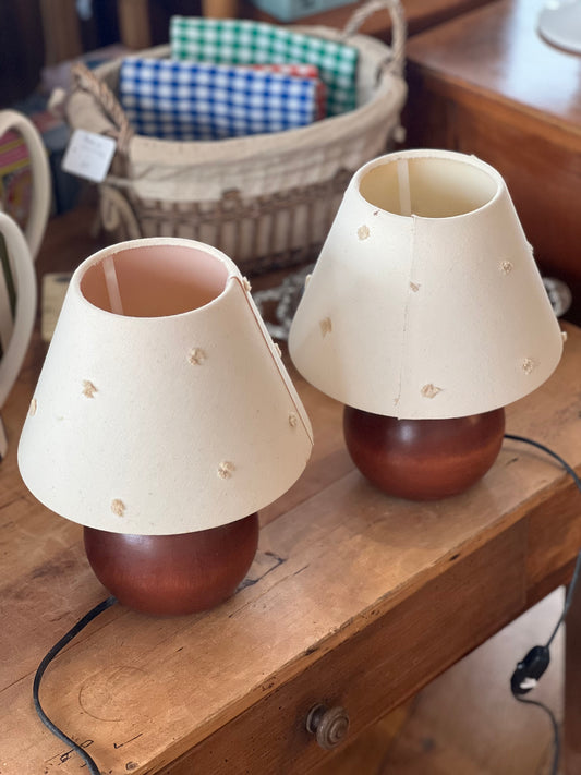 Lot de 2 lampes bois et beige