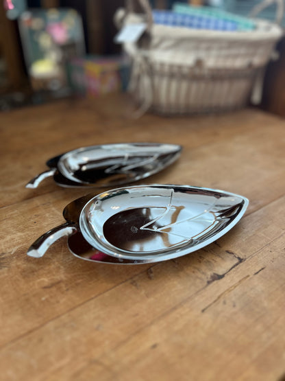 Coupelles feuille vintage en inox