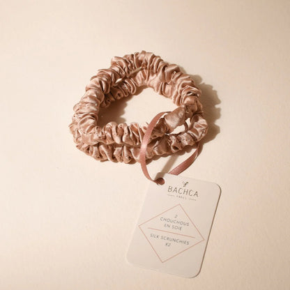 Deux chouchous en soie rose