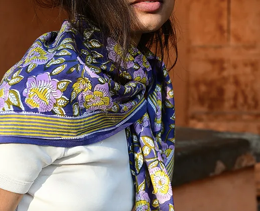 Grand foulard N° 113 Bleu