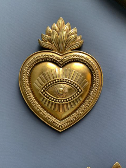 Déco murale coeur oeil ex voto 16.5x2x22cm