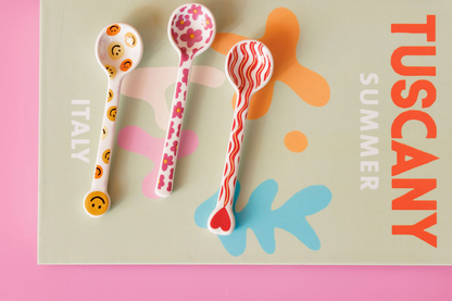 Cuillère en céramique love