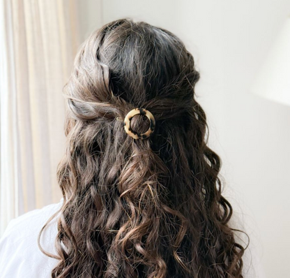 Barrette ronde écaille