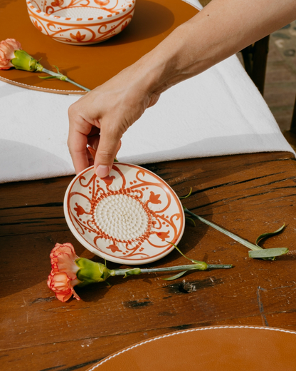 Assiette râpe-ail en céramique - Petite orange et beige - Azahara