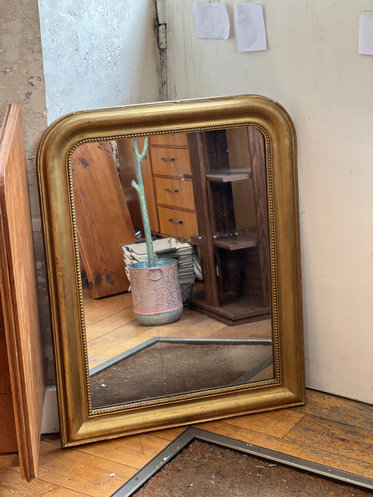 Miroir Louis Philippe perlé - 64xH83cm