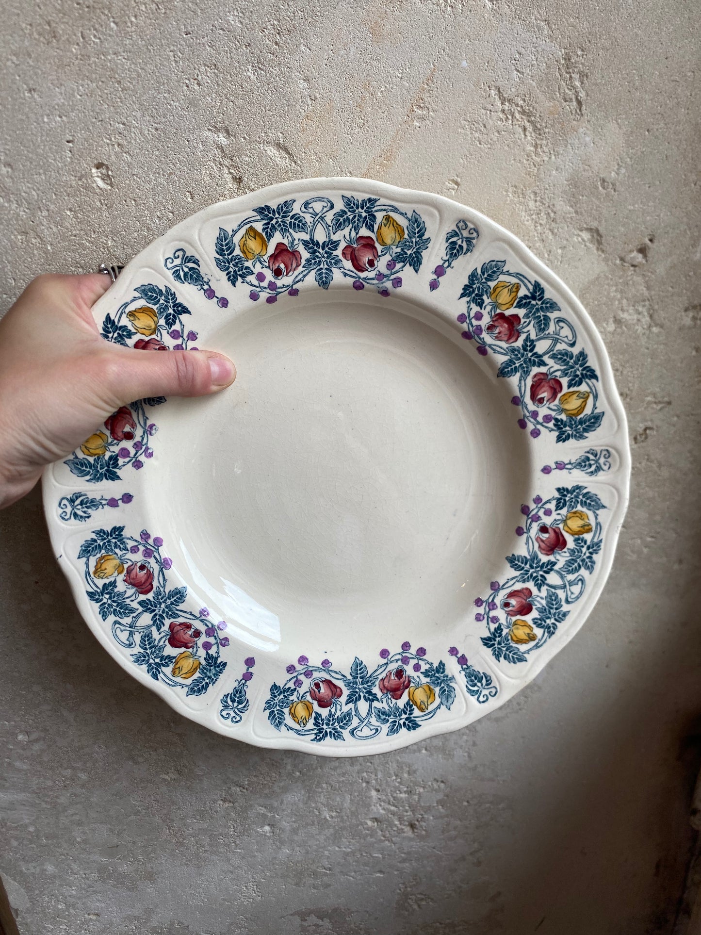 Assiette creuse vintage Terre de Fer à fleurs 25 cm