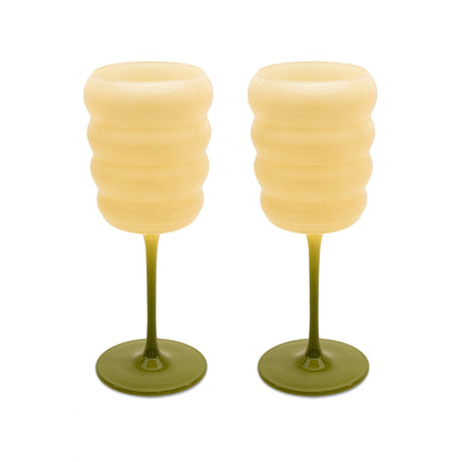 Set de 2 verres à vin en verre. Couleur blanc et vert