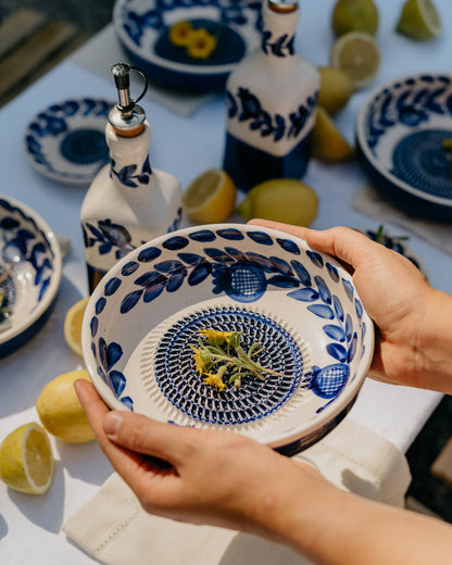 Assiette râpe-ail - Grande, en céramique bleue - Traditionnelle de Nerja