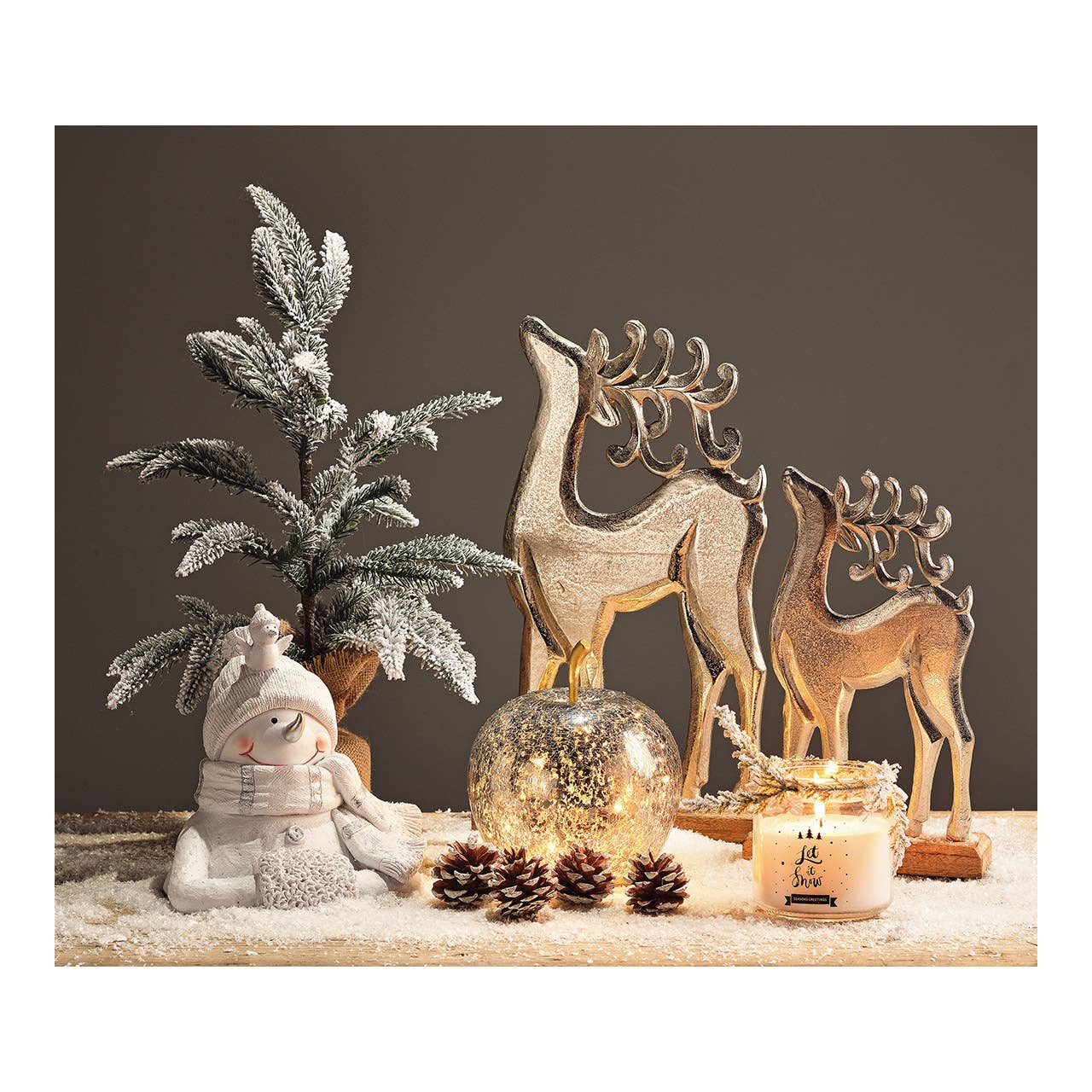 Sapin avec neige - vert 30x51x30cm