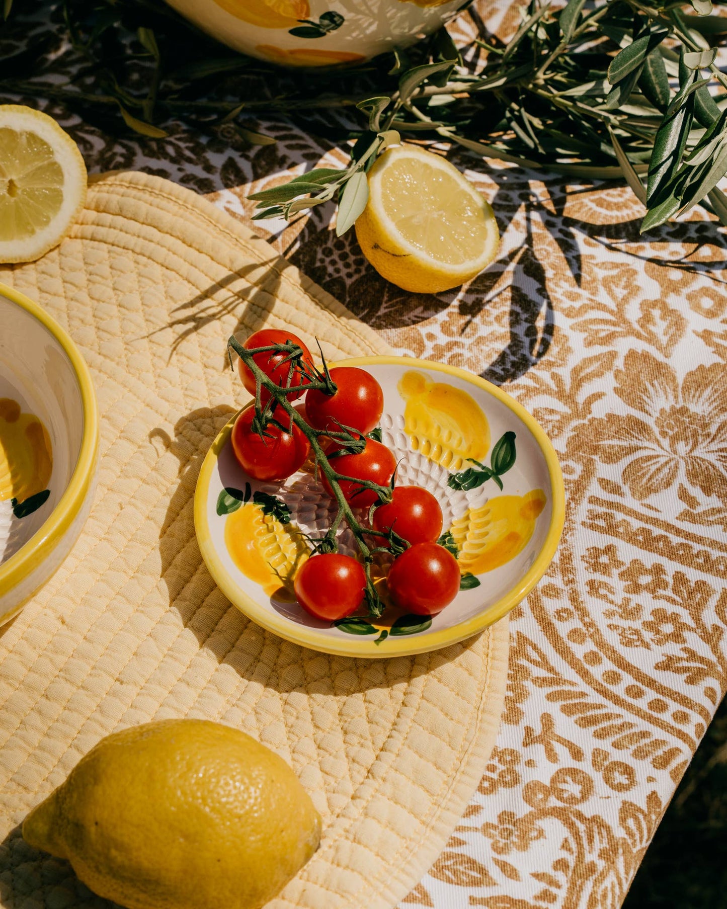 Assiette râpe-ail en céramique - Petite jaune et blanche - Limone