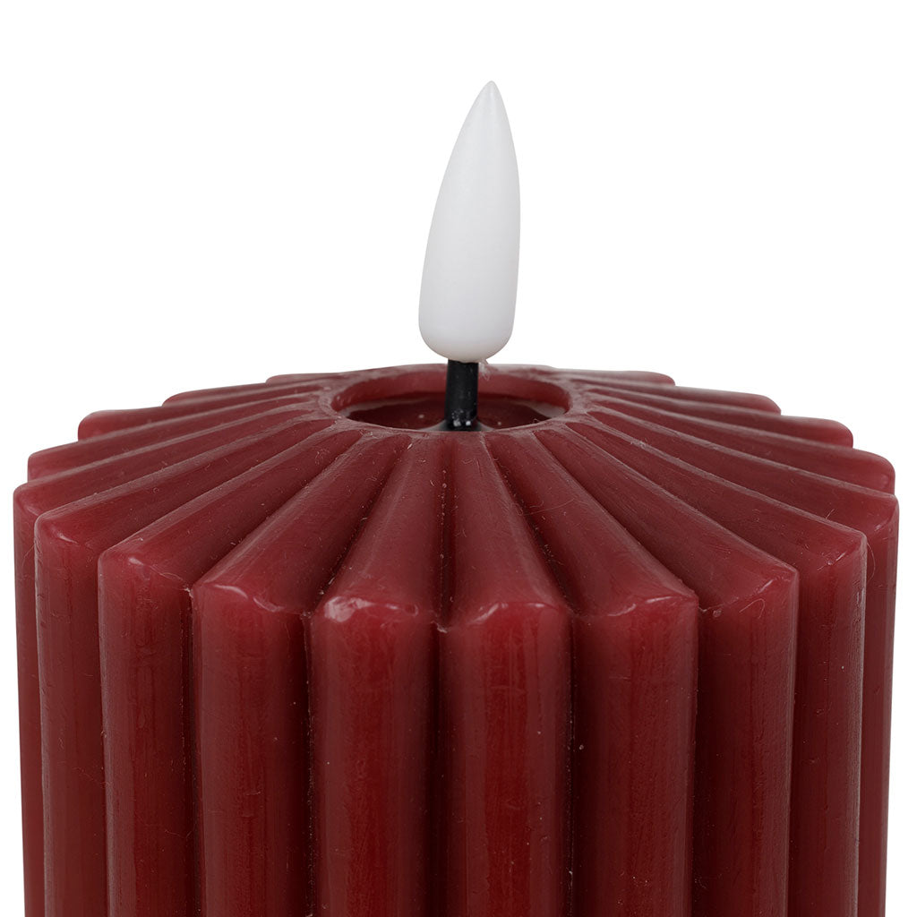 BOUGIE LED PILIER GRENAT D7.5XH13.5CM PARAFFINE