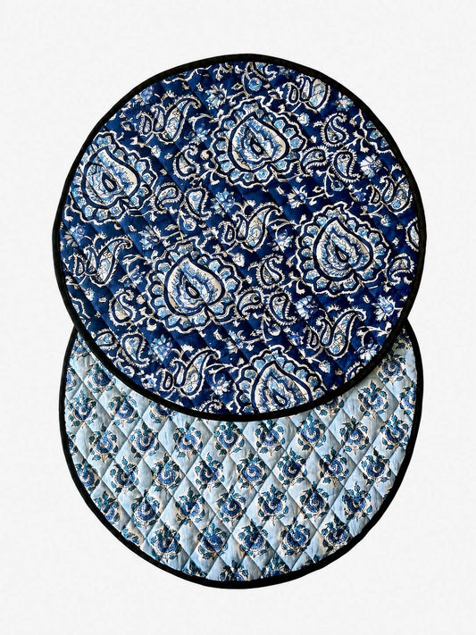 Sets de table ronds reversibles coton matelassé Block Print: Bleu