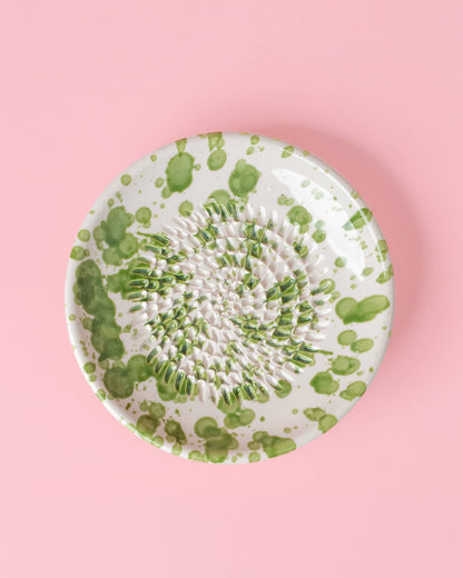 Assiette râpe-ail en céramique - petite verte et blanche - mousse: AVEC EMBALLAGE