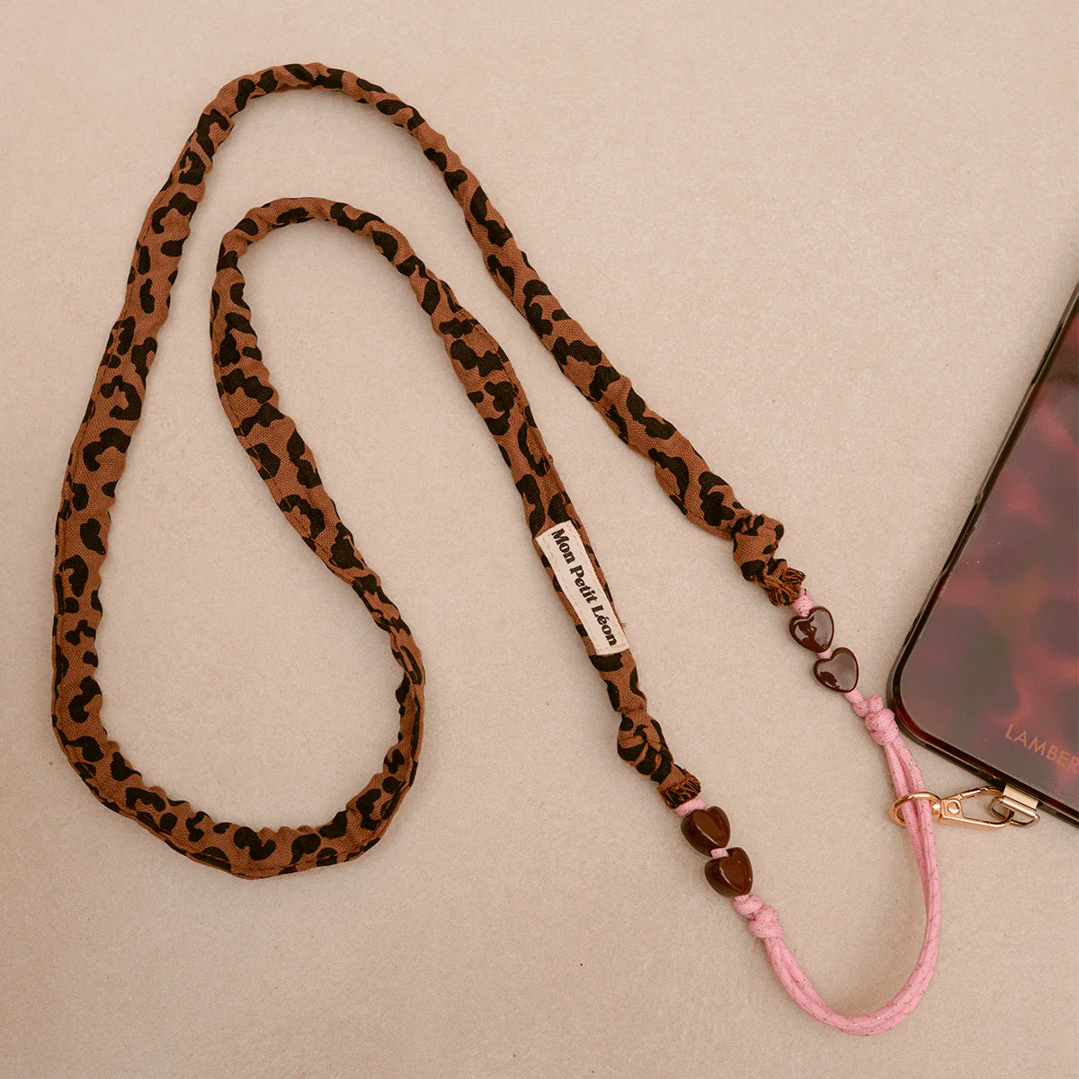 Sangle de téléphone Billie - Léopard Marron cordon Rose